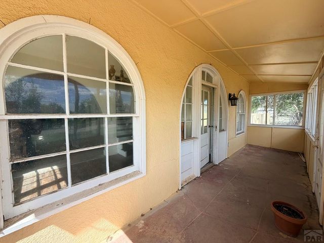 1055 3rd St, Penrose, CO 81240