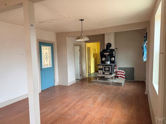 1055 3rd St, Penrose, CO 81240
