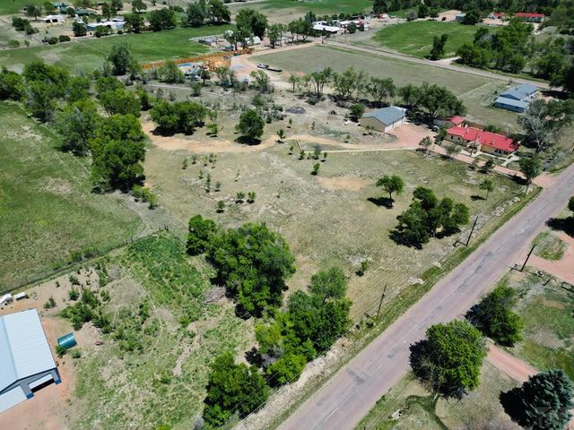 1055 3rd St, Penrose, CO 81240