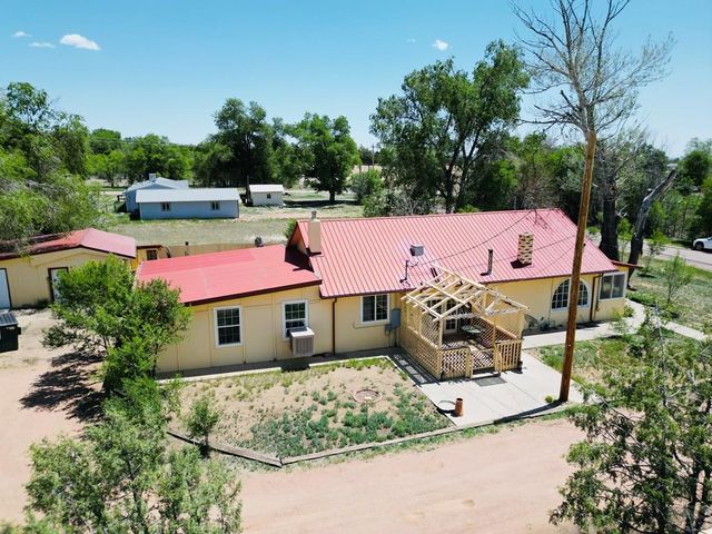 1055 3rd St, Penrose, CO 81240