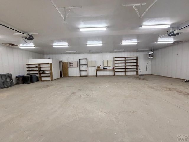 1055 3rd St, Penrose, CO 81240
