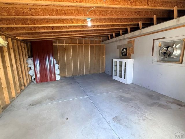 1055 3rd St, Penrose, CO 81240