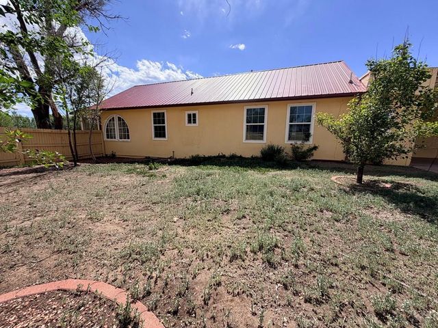 1055 3rd St, Penrose, CO 81240