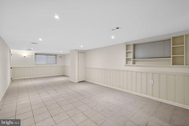 6109 PARKWAY DR, Laurel, MD 20707