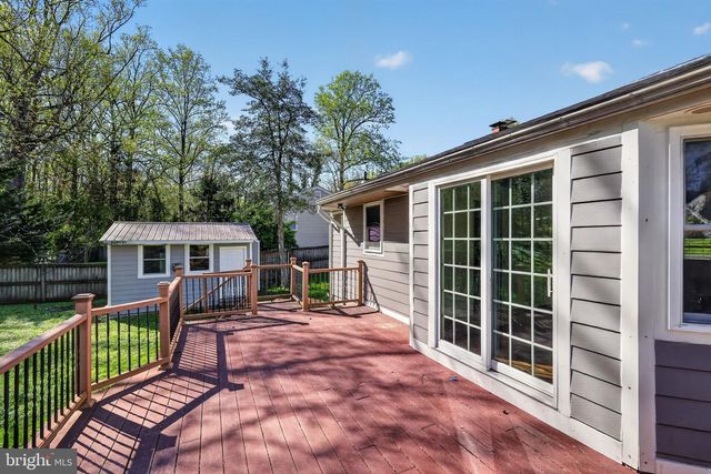 6109 PARKWAY DR, Laurel, MD 20707