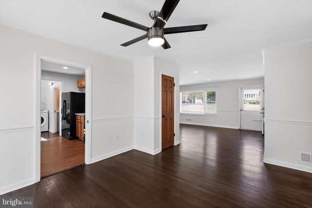 6109 PARKWAY DR, Laurel, MD 20707