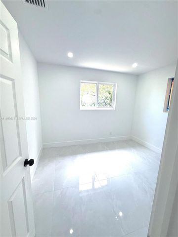 17860 SW 110th Ct, Miami, FL 33157