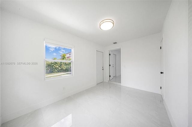 17860 SW 110th Ct, Miami, FL 33157