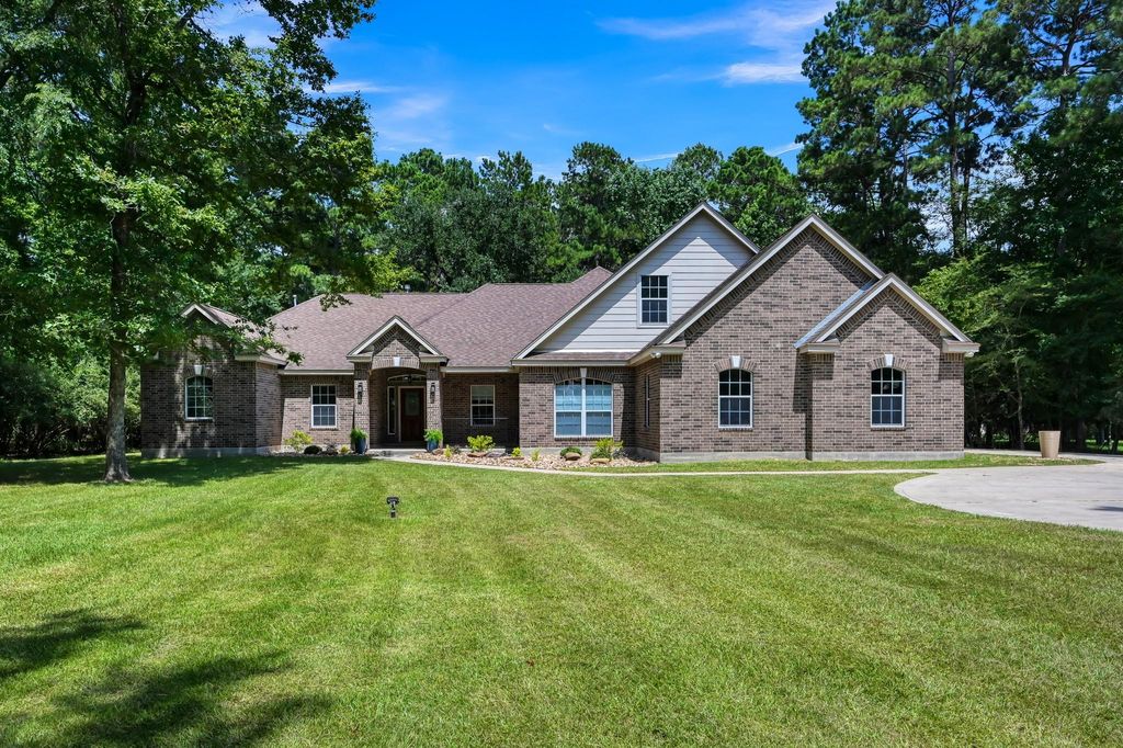 9606 Miller Road, Magnolia, TX 77354