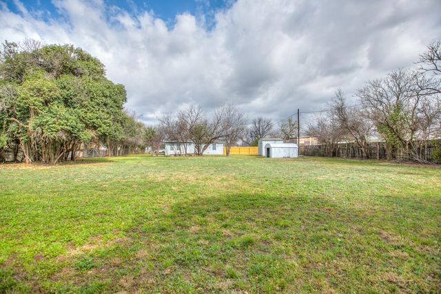 31 Garden Road, San Angelo, TX 76903