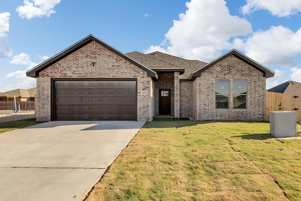 2608 Beachwood St, Midland, TX 79706