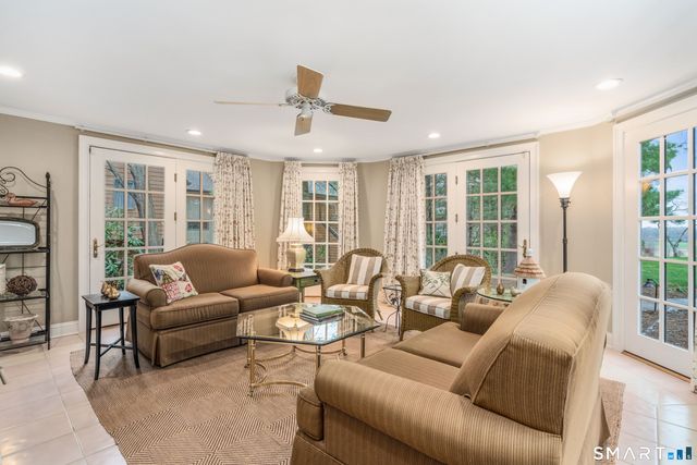 164 Balbrae Drive 164, Bloomfield, CT 06002