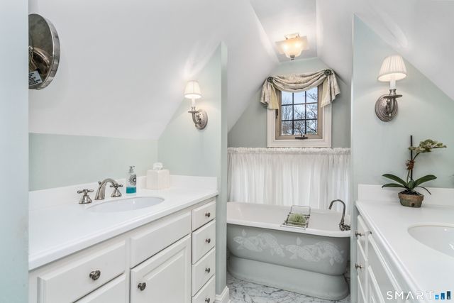 164 Balbrae Drive 164, Bloomfield, CT 06002