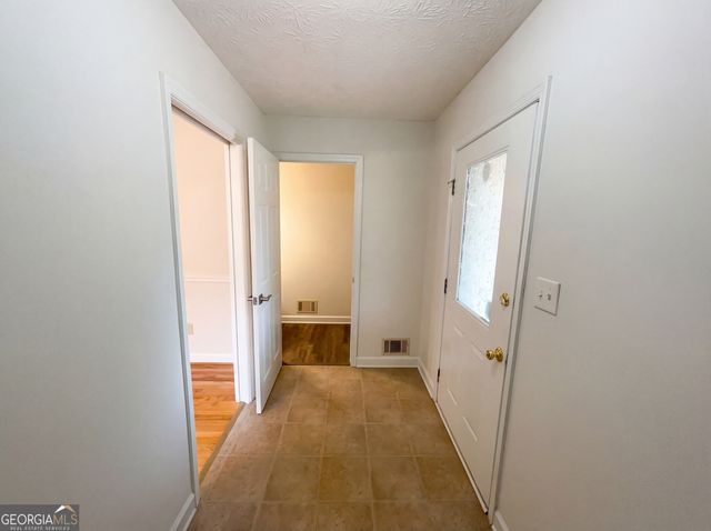 330 Godsey Road, Jackson, GA 30233