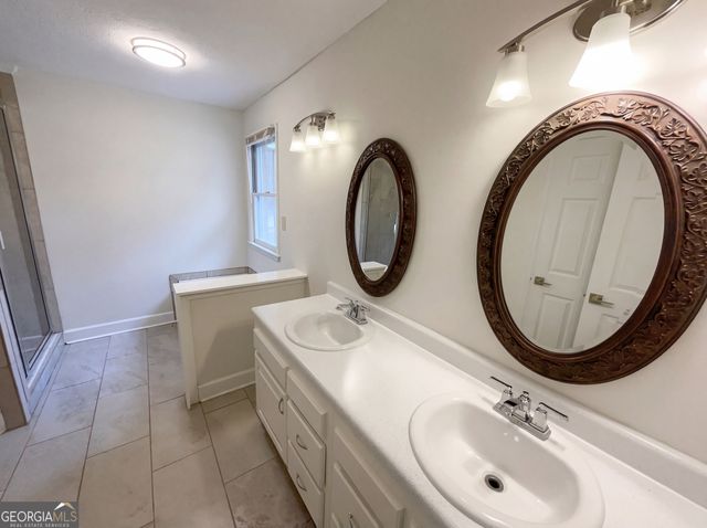 330 Godsey Road, Jackson, GA 30233