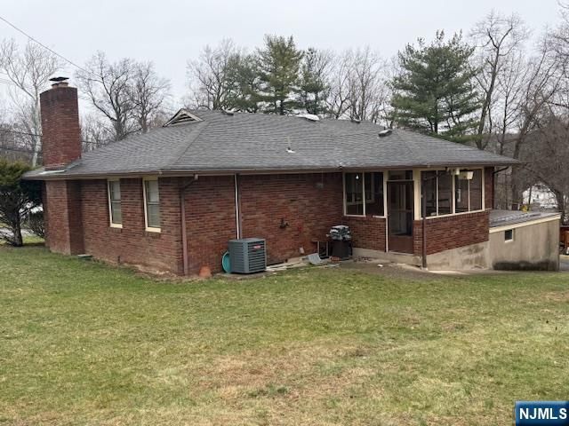 84 Squaw Brook Road, North Haledon, NJ 07508