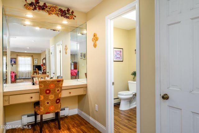 29 Terence Drive, Manalapan, NJ 07726