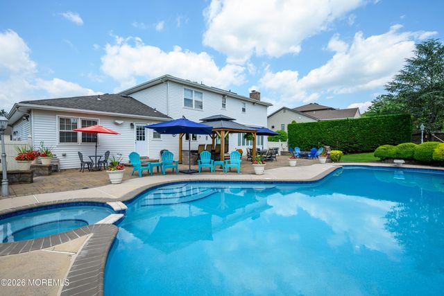 29 Terence Drive, Manalapan, NJ 07726