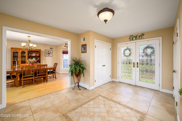 29 Terence Drive, Manalapan, NJ 07726