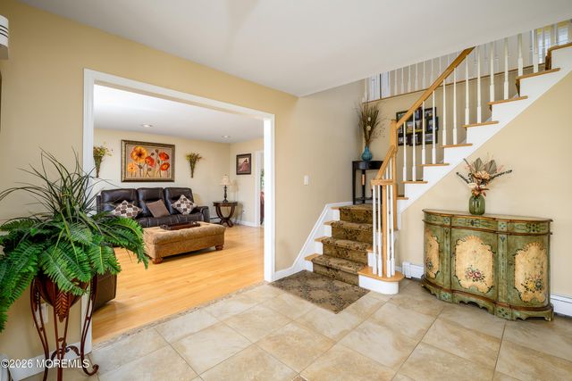 29 Terence Drive, Manalapan, NJ 07726