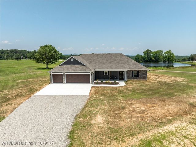 3220 Harmony Road, Alma, AR 72921