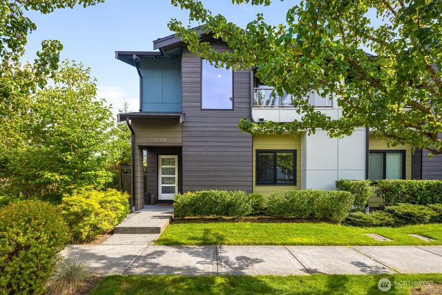 32698 Madrona Avenue SE, Black Diamond, WA 98010