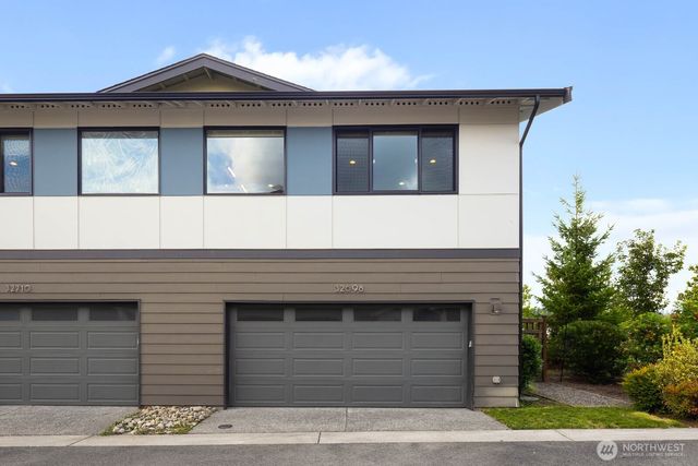 32698 Madrona Avenue SE, Black Diamond, WA 98010