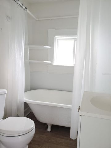 2703 W NORTH A STREET B, Tampa, FL 33609