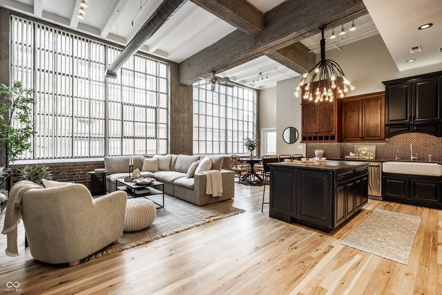 611 N Park Avenue 101, Indianapolis, IN 46204