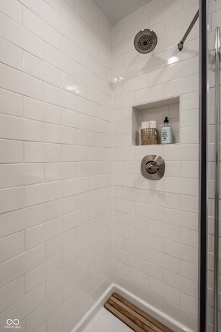 611 N Park Avenue 101, Indianapolis, IN 46204