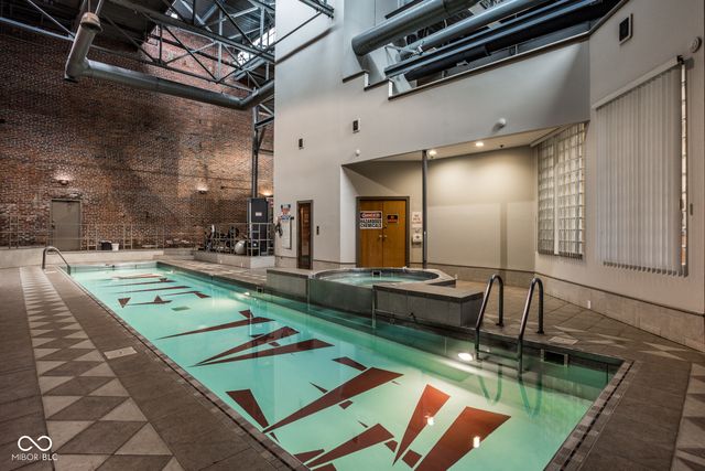 611 N Park Avenue 101, Indianapolis, IN 46204