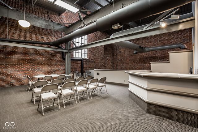 611 N Park Avenue 101, Indianapolis, IN 46204