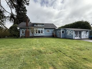2505 1ST St, Tillamook, OR 97141