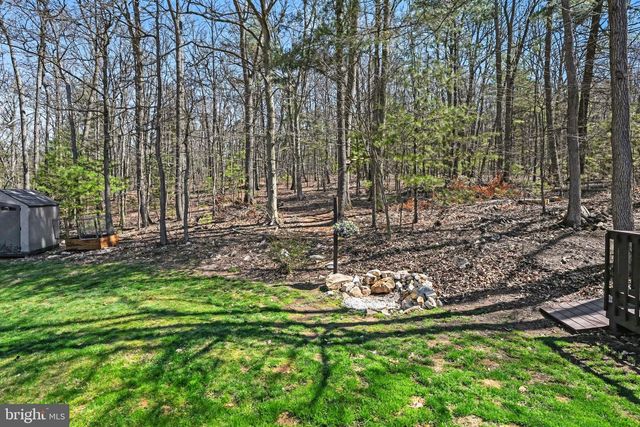 48 LIBERTY DR, Mount Holly Springs, PA 17065