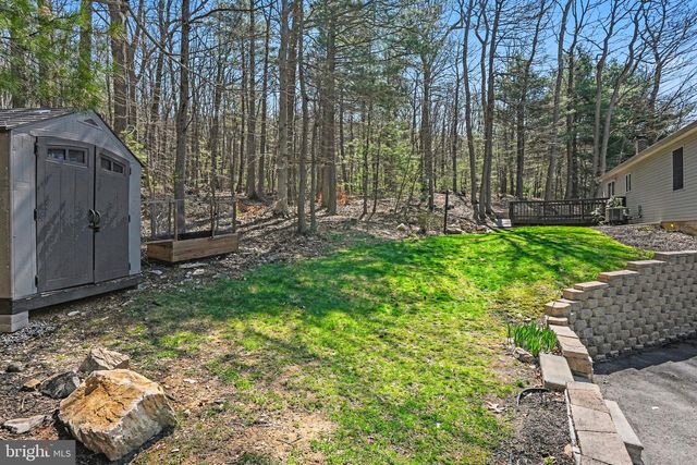 48 LIBERTY DR, Mount Holly Springs, PA 17065