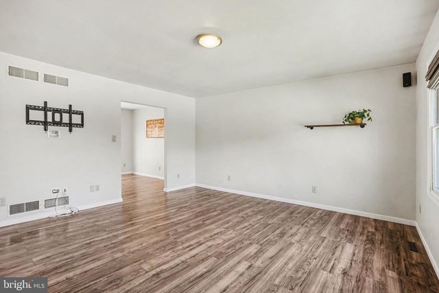 48 LIBERTY DR, Mount Holly Springs, PA 17065