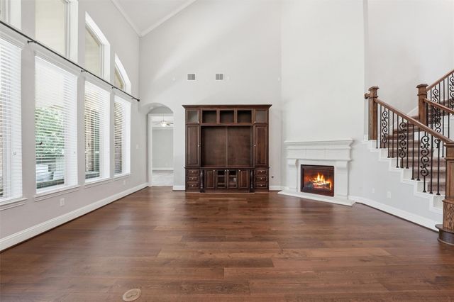 5830 Vineyard Creek Lane, Houston, TX 77365