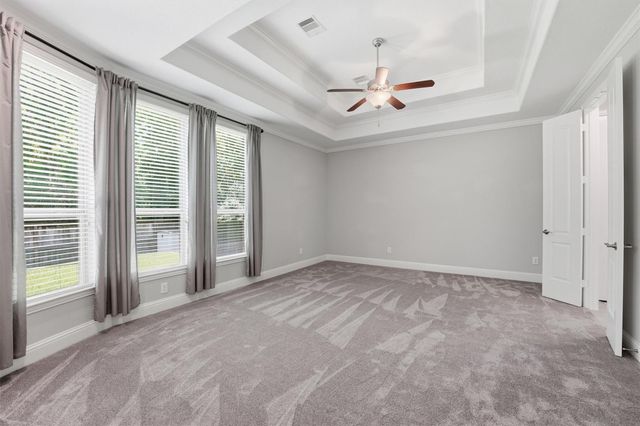 5830 Vineyard Creek Lane, Houston, TX 77365