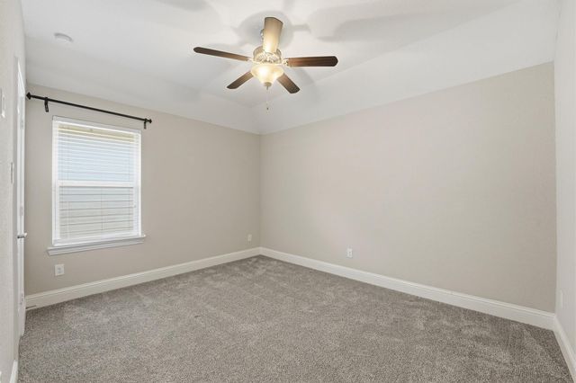 5830 Vineyard Creek Lane, Houston, TX 77365