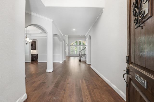 5830 Vineyard Creek Lane, Houston, TX 77365