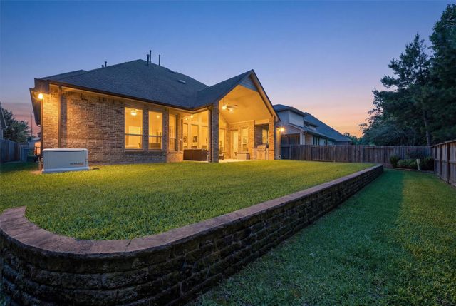 5830 Vineyard Creek Lane, Houston, TX 77365