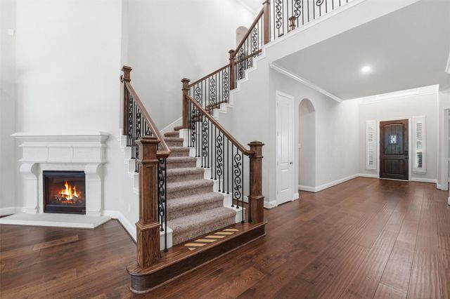 5830 Vineyard Creek Lane, Houston, TX 77365