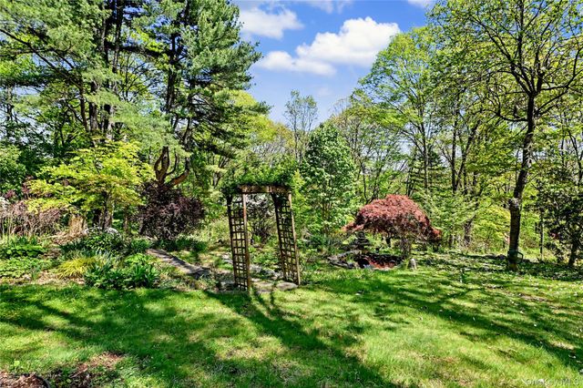 631 Croton Falls Road, Carmel, NY 10512