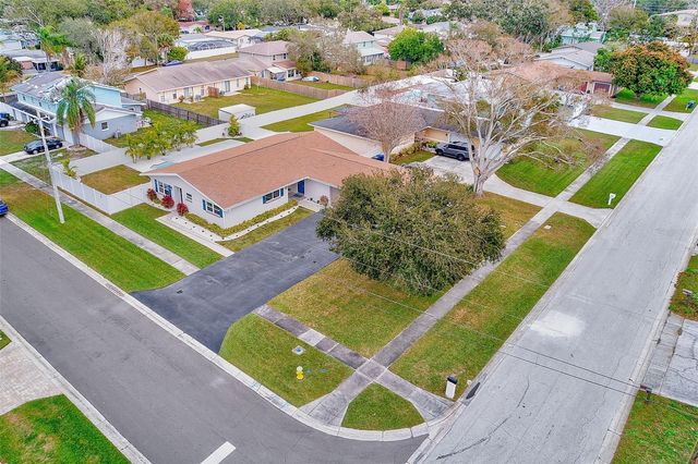 2589 SUNNY BREEZE AVENUE, Largo, FL 33770