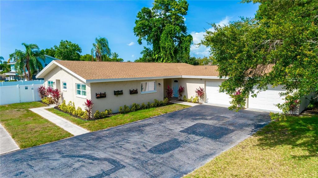 2589 SUNNY BREEZE AVENUE, Largo, FL 33770