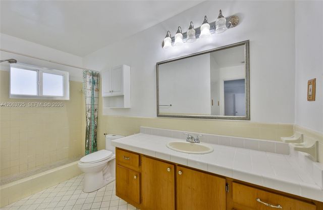 7100 NW 66th Terrace, Tamarac, FL 33321