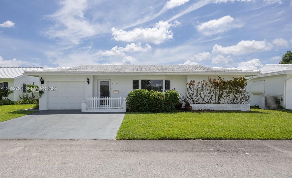 7100 NW 66th Terrace, Tamarac, FL 33321