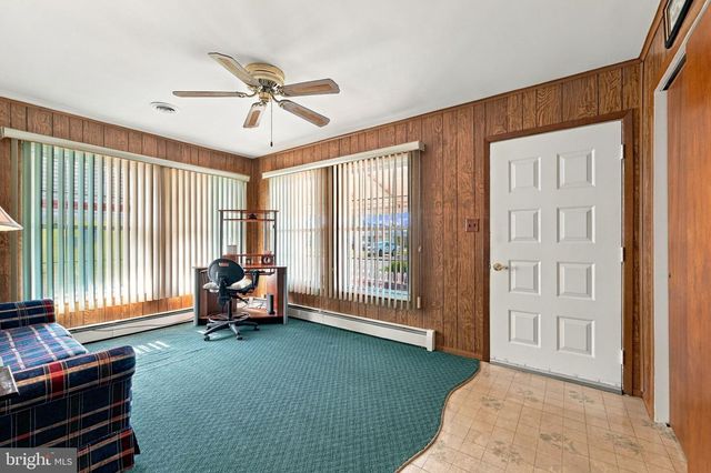 11 LE DIAMANT ST, Toms River, NJ 08757