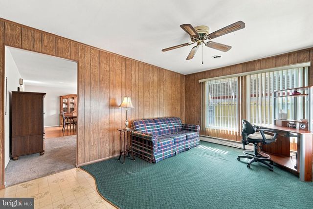11 LE DIAMANT ST, Toms River, NJ 08757
