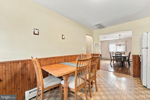 11 LE DIAMANT ST, Toms River, NJ 08757